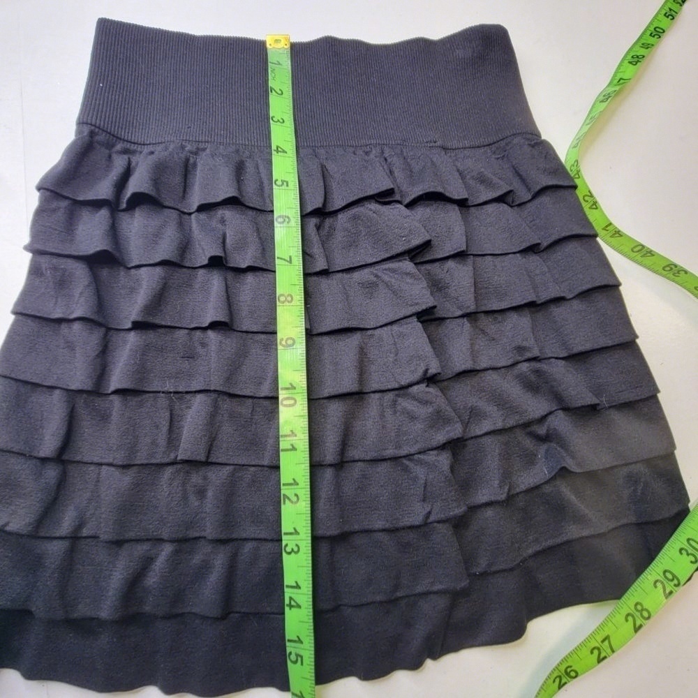 Black Mini Skirt Size S/M - Picture 3 of 5